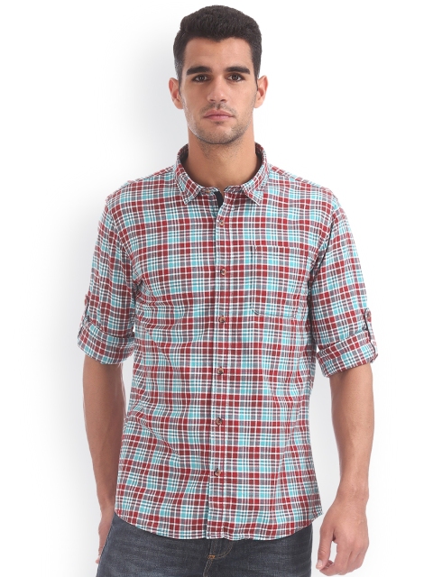 

Ruggers Men Red Regular Fit Checked Casual Shirt