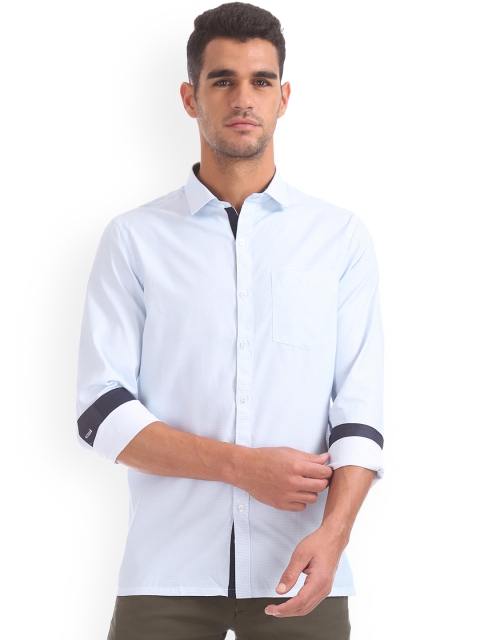 

Excalibur Men Blue Slim Fit Solid Casual Shirt