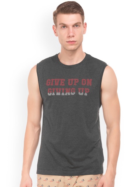 

Colt Men Grey Solid Round Neck T-shirt