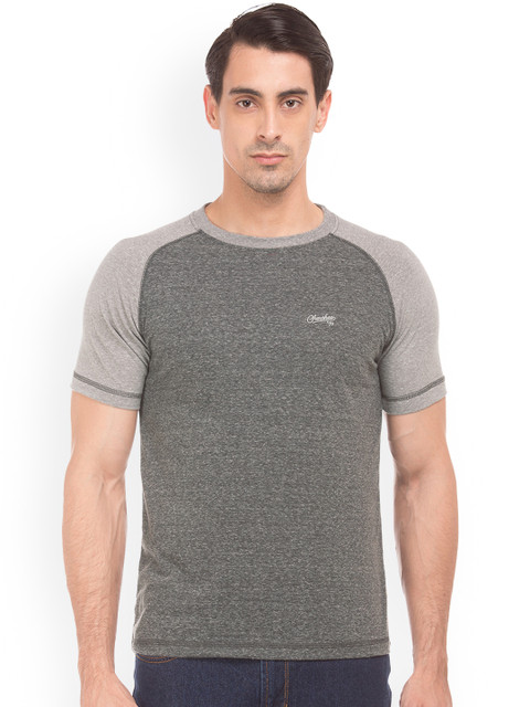 

Cherokee Men Grey Solid Round Neck T-shirt