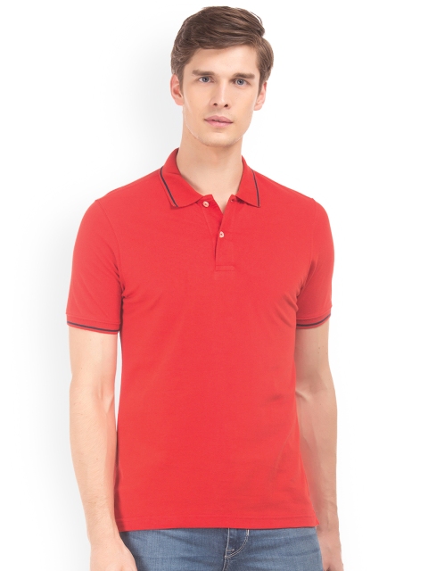 

Ruggers Men Red Solid Polo Collar T-shirt