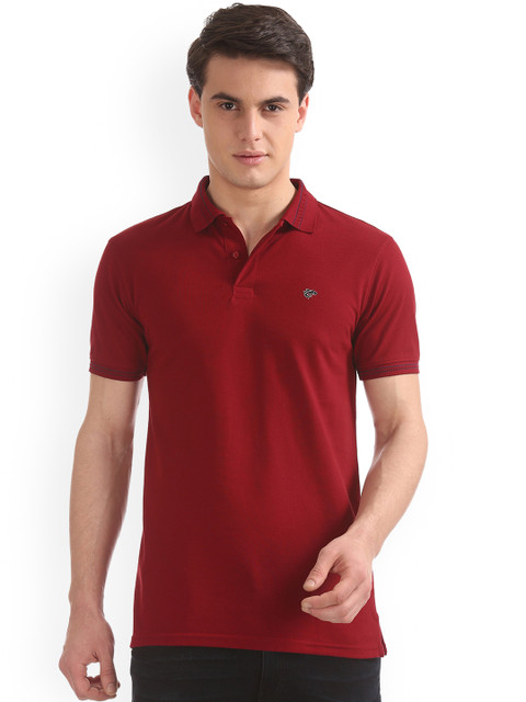 

Ruggers Men Maroon Solid Polo Collar T-shirt