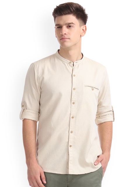 

Cherokee Men Beige Regular Fit Solid Casual Shirt