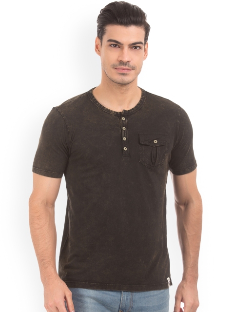 

Cherokee Men Black Solid Round Neck T-shirt