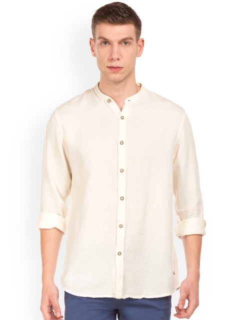 

Cherokee Men Off-White Regular Fit Self-Design Casual Shirt