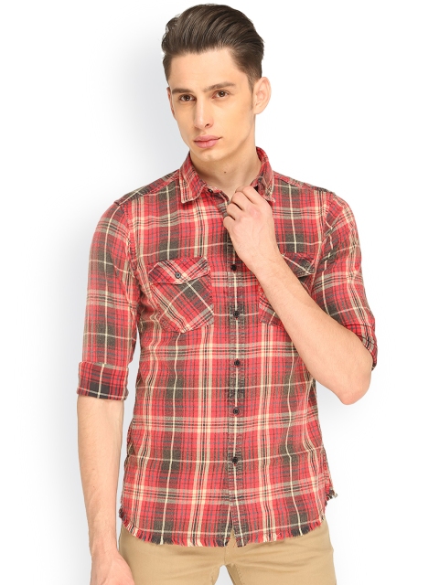 

Splash Men Coral & Grey Regular Fit Checked Casual Shirt