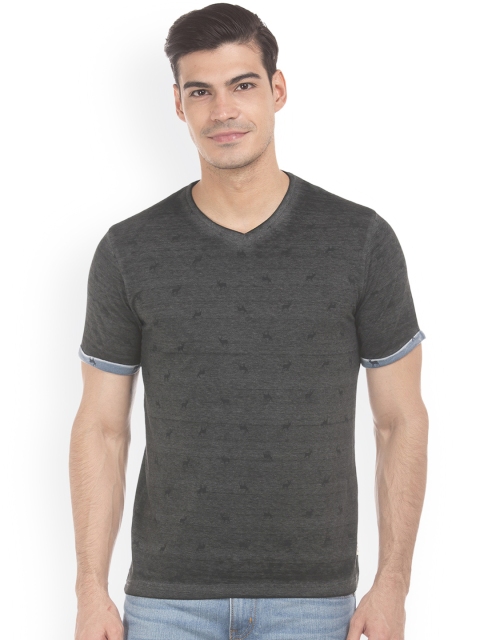 

Cherokee Men Grey Printed V-Neck T-shirt