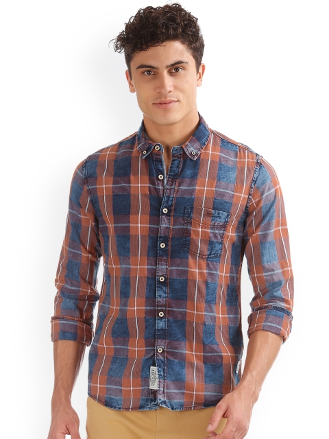 

Cherokee Men Blue & Orange Regular Fit Checked Casual Shirt