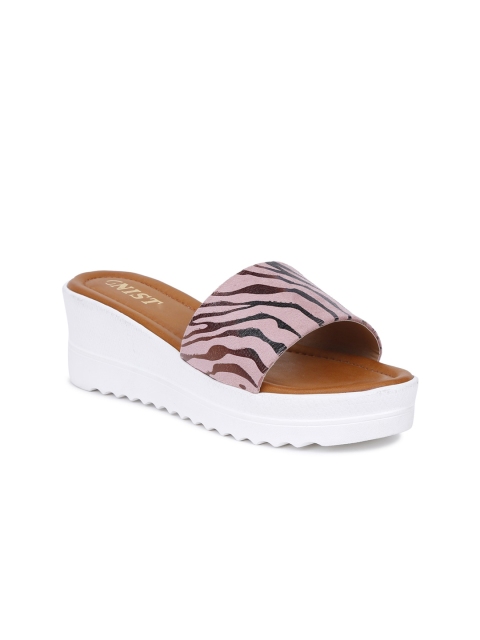 GNIST Women Pink Printed Suede Sandals