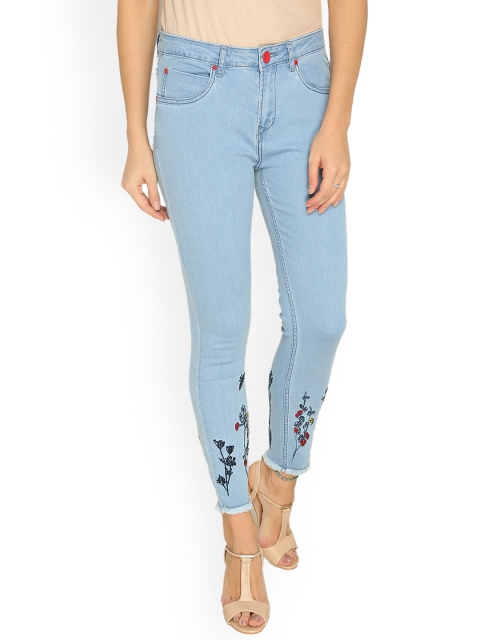 

Splash Women Blue Slim Fit Mid-Rise Clean Look Jeans