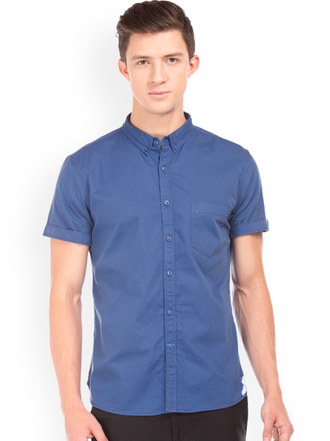 

Colt Men Blue Regular Fit Solid Casual Shirt