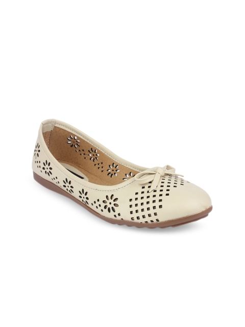 

Shoetopia Women Cream-Coloured Solid Ballerinas