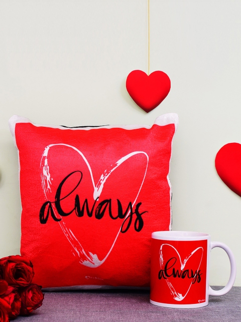 

Archies Love Gifts Red Printed Mug & Cushion Set