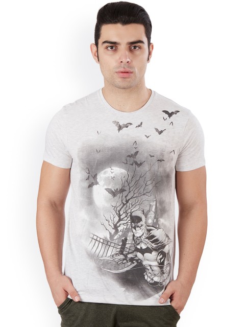

Free Authority Men Grey Batman Printed Round Neck T-Shirt