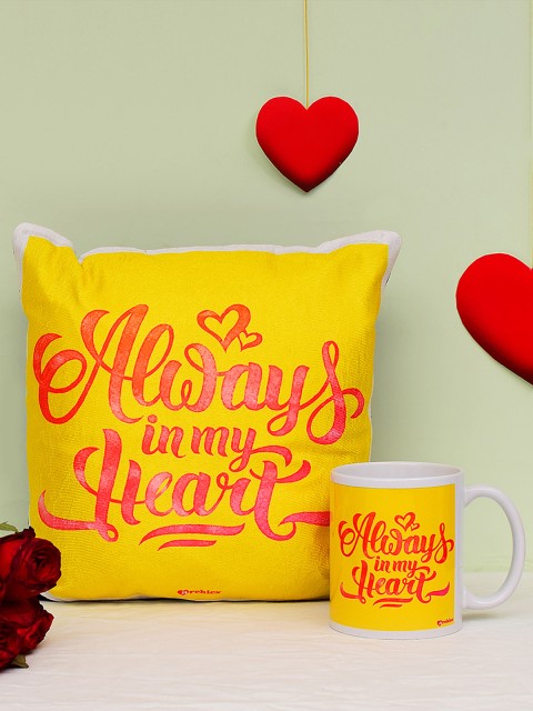 

Archies Yellow Printed Quotation Mug & Cushion Set