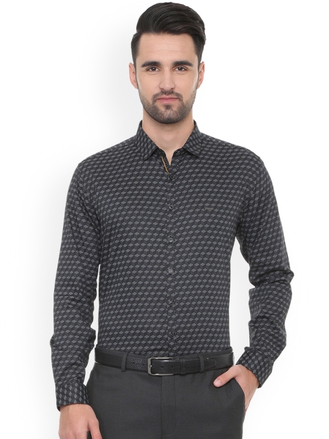 

V Dot Men Black Slim Fit Printed Formal Shirt
