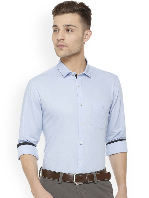 

Van Heusen Sport Men Blue Slim Fit Self Design Casual Shirt