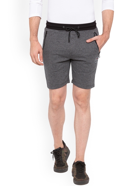 

Status Quo Men Grey Solid Slim Fit Regular Shorts