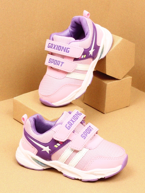 

Walktrendy Girls Pink Sneakers