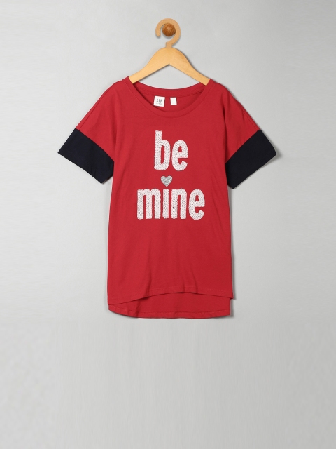 

GAP Girls Red Self Design Round Neck T-shirt