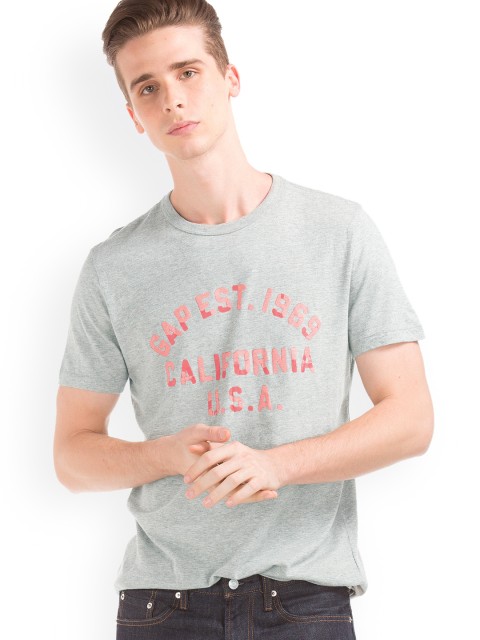 

GAP Men Grey Worn Logo T-shirt