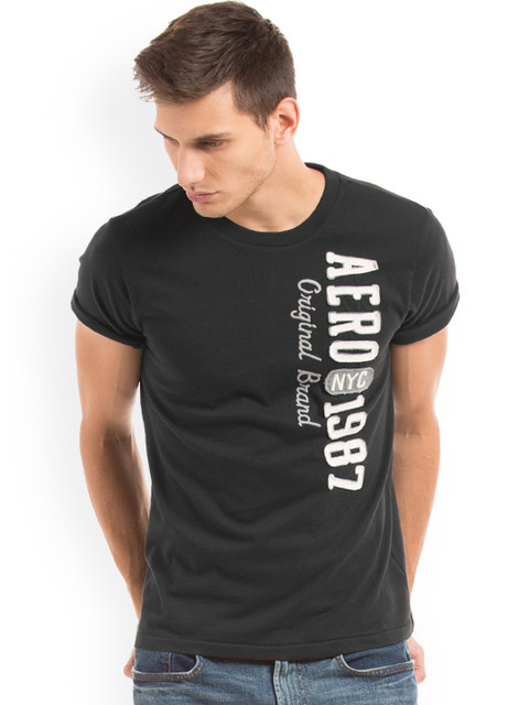 

Aeropostale Men Black Self Design Round Neck Pure Cotton T-shirt