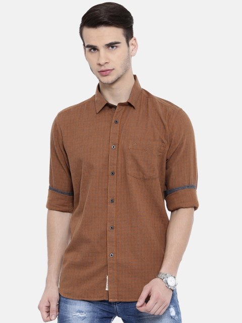 

CP BRO Men Brown Slim Fit Checked Casual Shirt