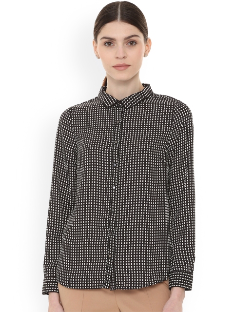 

Van Heusen Woman Black & White Regular Fit Printed Casual Shirt