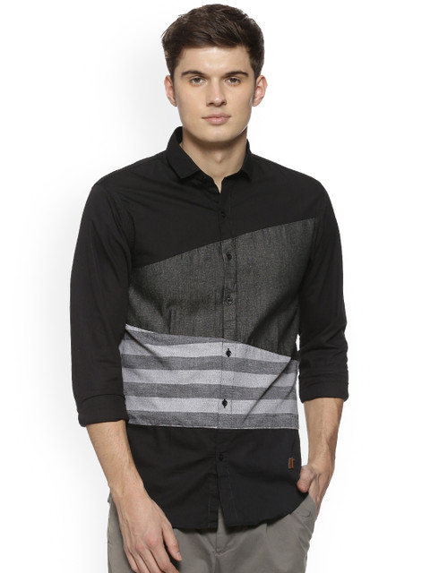 

Campus Sutra Men Black Regular Fit Striped Casual Shirt