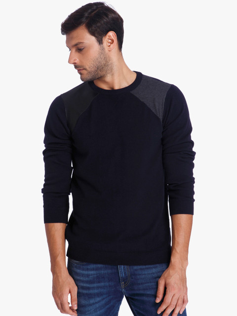 

Blue Solid Round Neck Sweater