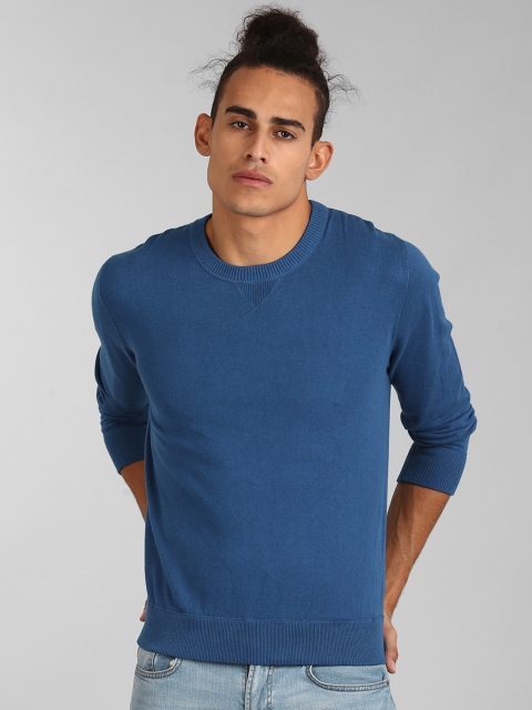 

GAP Men Blue Solid Pullover