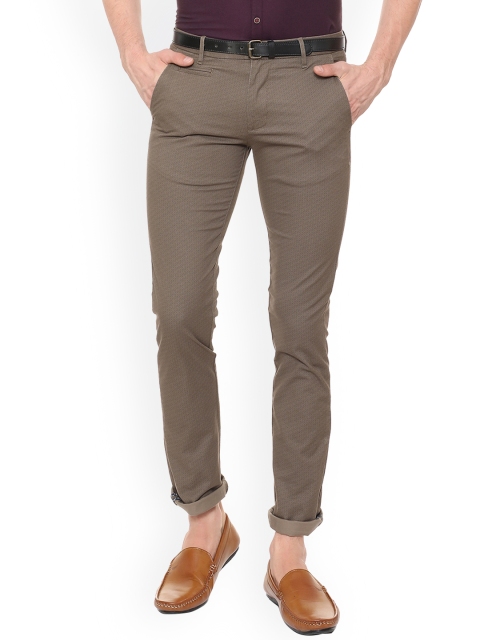 

V Dot Men Brown Slim Fit Solid Regular Trousers