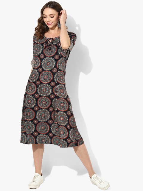 

Sangria Women Black & Blue Printed A Line Kurta