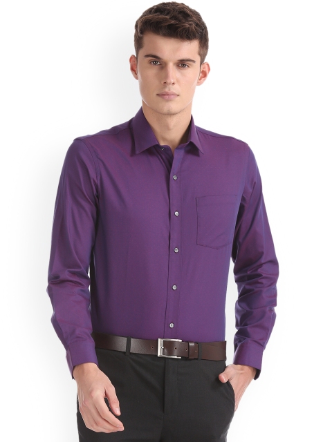 

Arrow Men Purple Slim Fit Solid Formal Shirt