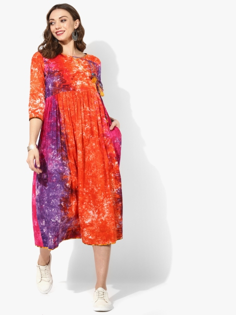 

Multicoloured Printed Anagrakha Flared Kurta With 3/4th Sleeves, Multi
