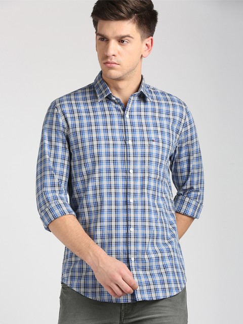 

Peter England Casuals Men Blue Slim Fit Checked Casual Shirt
