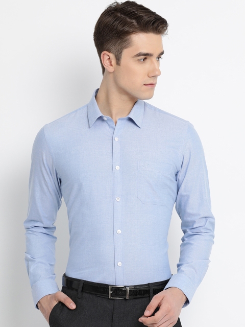 

Crocodile Men Blue Slim Fit Solid Formal Shirt