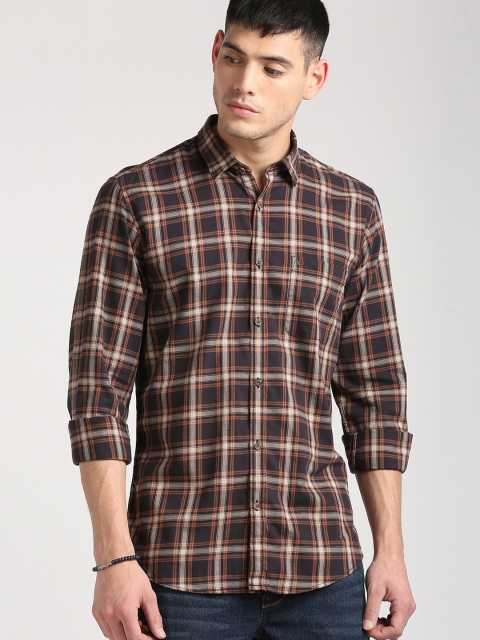 

Peter England Casuals Men Brown & Black Slim Fit Checked Casual Shirt
