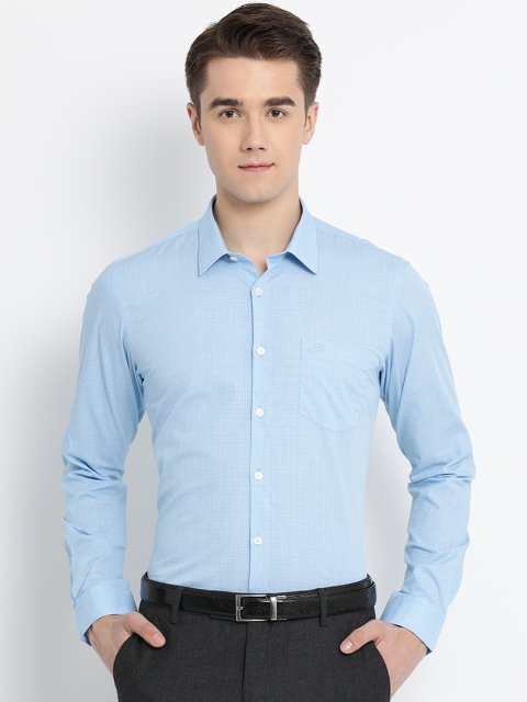 

Crocodile Men Blue Slim Fit Checked Formal Shirt
