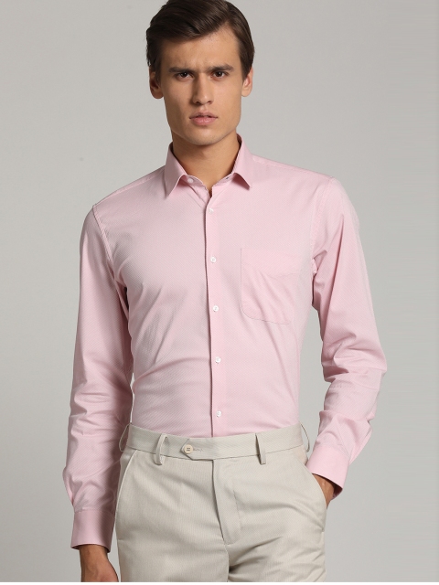 

Peter England Men Pink Regular Fit Self Design Semiformal Shirt