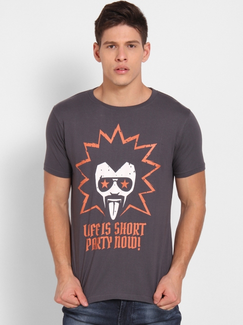 

Tantra Men Grey Printed Round Neck T-shirt
