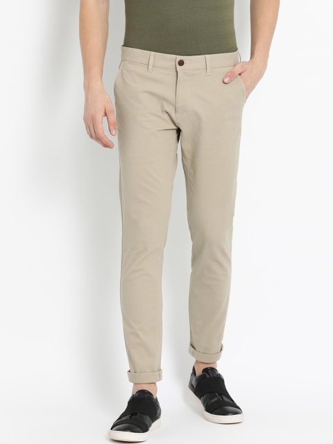 Crocodile Men Beige Slim Fit Solid Regular Trousers