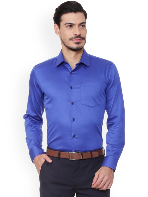 

Van Heusen Men Blue Slim Fit Solid Formal Shirt
