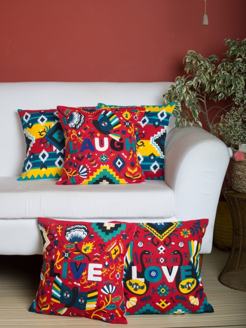 

Chumbak Red Set of 5 Floral Square Cushion Covers