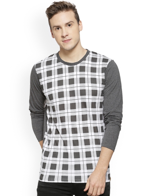 

Campus Sutra Men Grey & White Checked Round Neck T-shirt