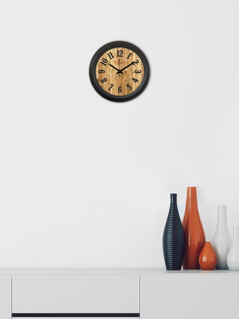 

RANDOM Brown Round Solid Analogue Wall Clock