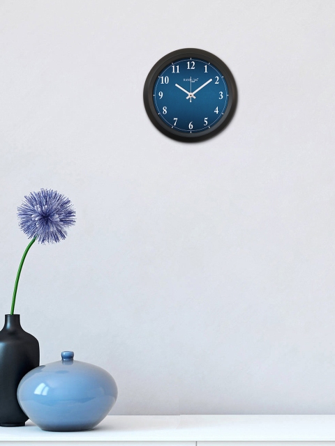 

RANDOM Navy Blue Round Solid Analogue Wall Clock