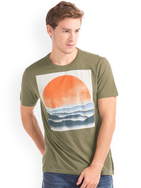 

GAP Men Green Surf Sunset Crew Tee
