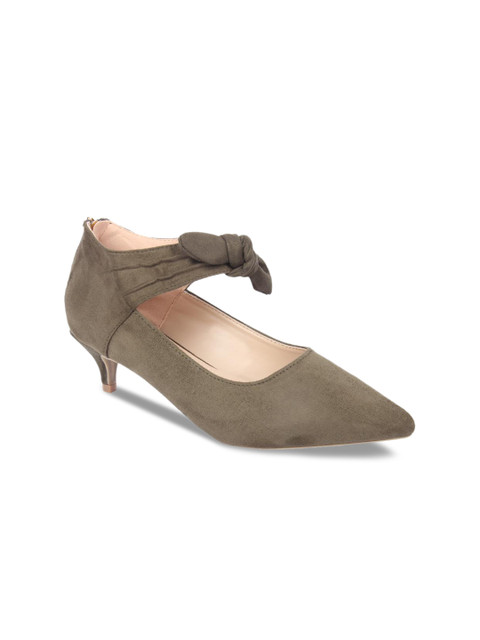 

Flat n Heels Women Olive Green Solid Suede Pumps