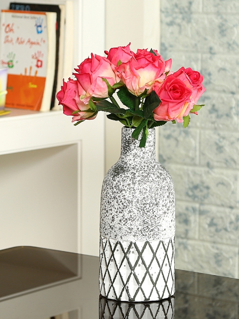 

Aapno Rajasthan White & Grey Ceramic Flower Vase